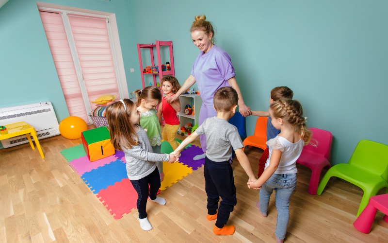 Daycare group activity helping a 4-year-old adjust smoothly in Bensalem, PA